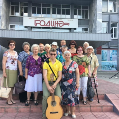 Концерт творческих коллективов и исполнителей "Поющее лето"