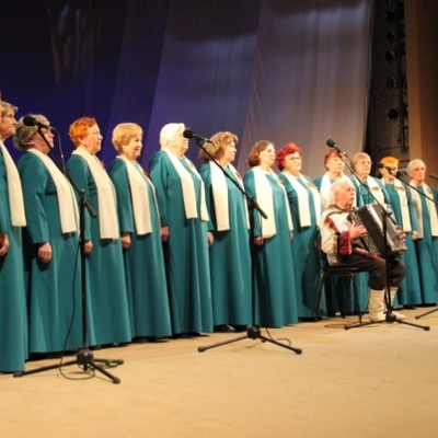 Хор ветеранов "С песней по жизни""