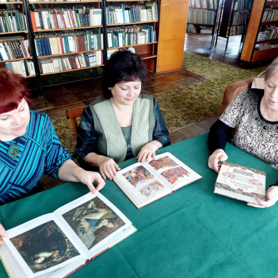 Хранительницы очага и традиций