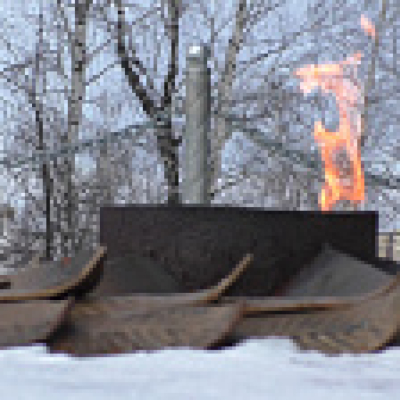 Церемония возложения цветов в День защитника Отечества